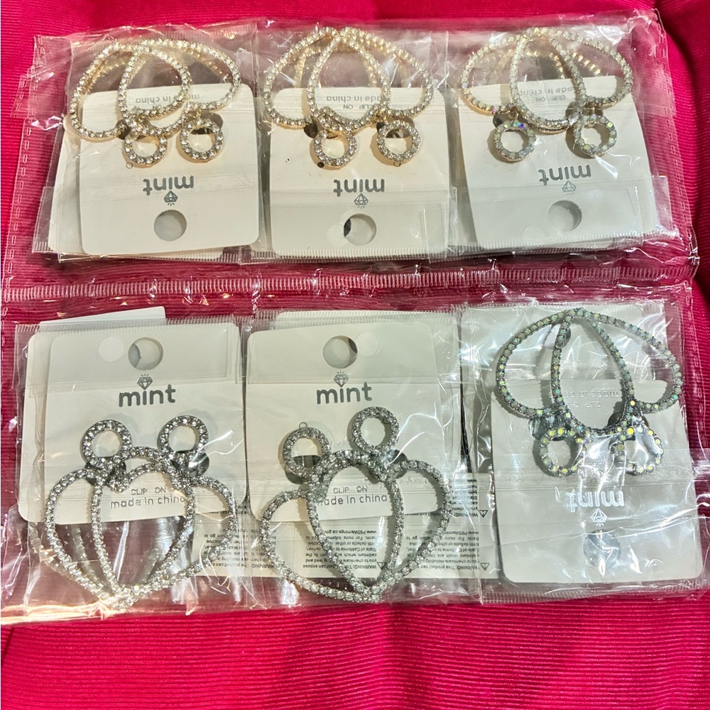 Mint Sparkling Heart Earrings Collection